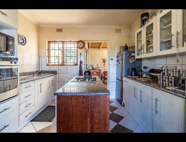 2 BEDROOM SIMPLEX SOLD IN WATERFALL
